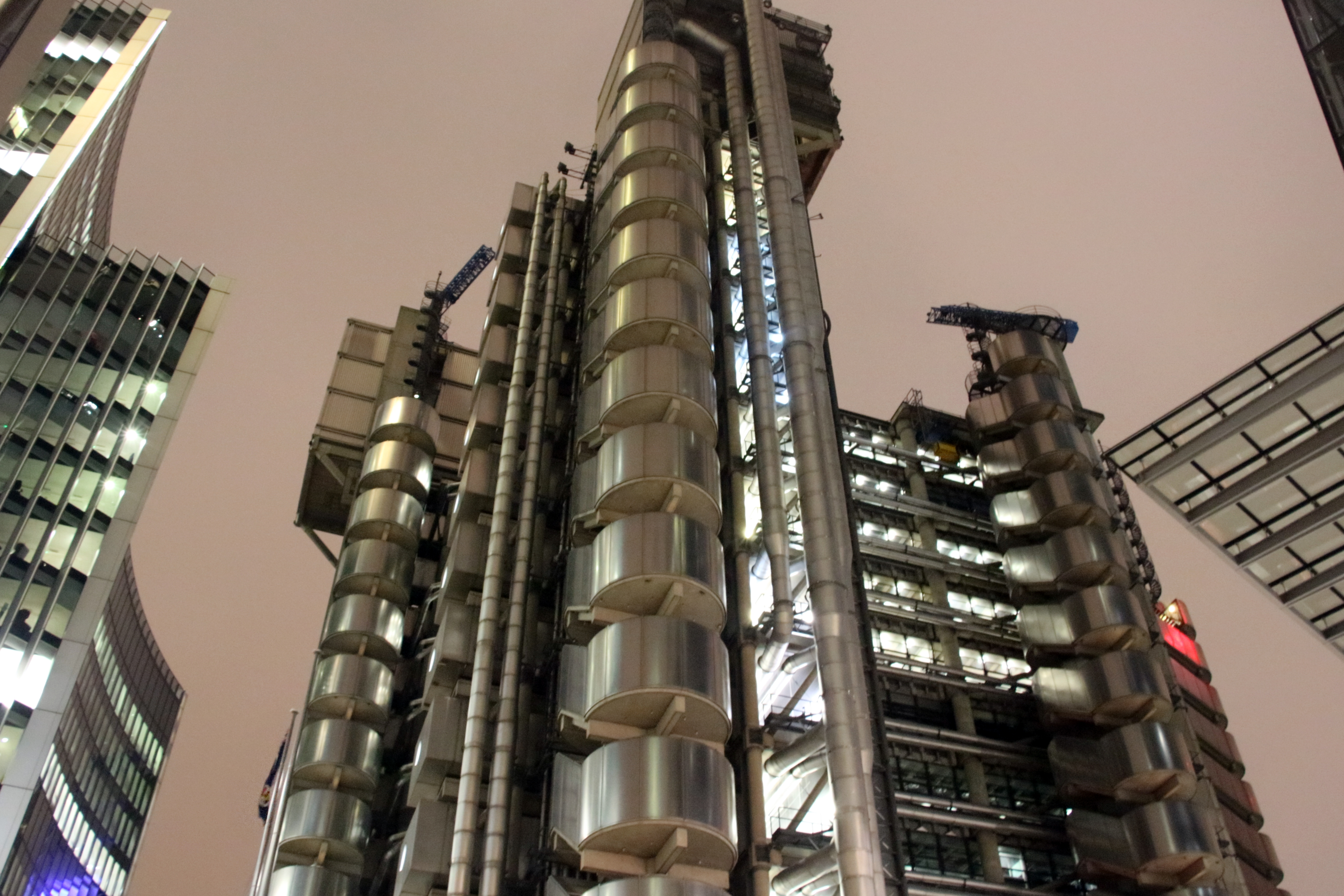 London financial district skyline
